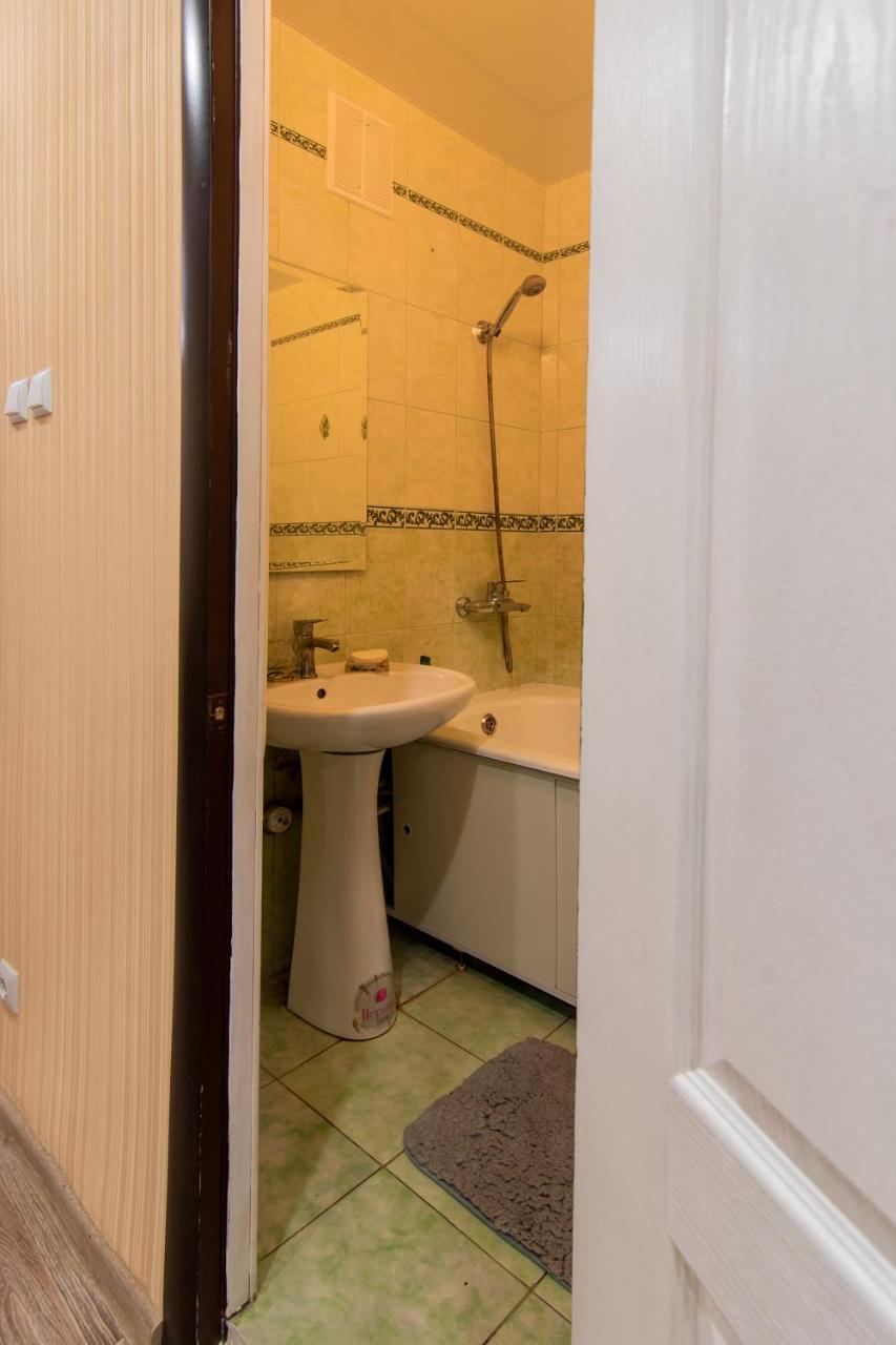 Apartment Street Trostyanetskaya Kiev Extérieur photo